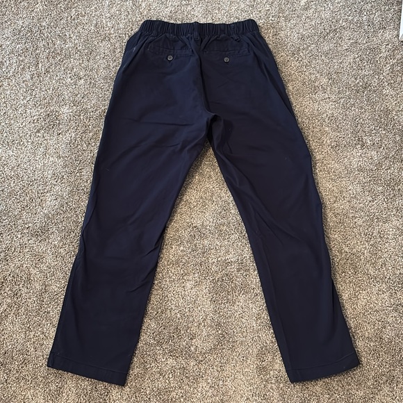 Old Navy OG Chino S - Picture 3 of 3